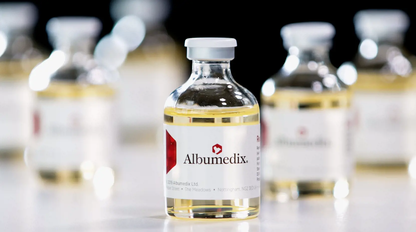 Albumedix vials with liquid