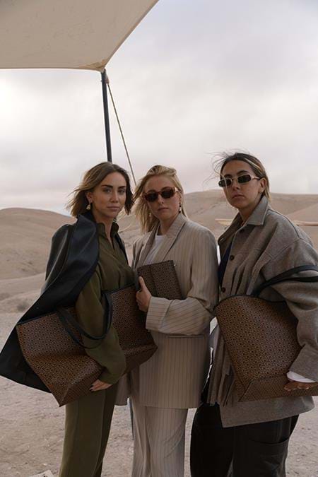 becksondergaard editorial 2 three women modelling in the desert